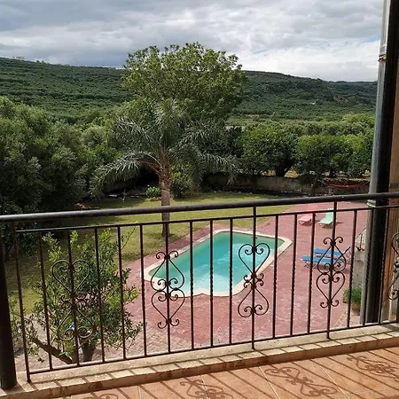 Elea Apartman Szpiliá