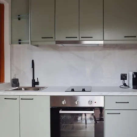 Elea Apartman Szpiliá